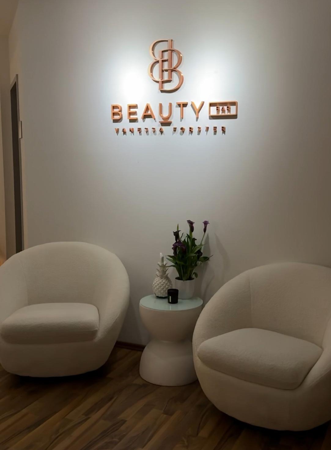 Wartebereich im Kosmetikstudio Beautybar Vanessa Forster