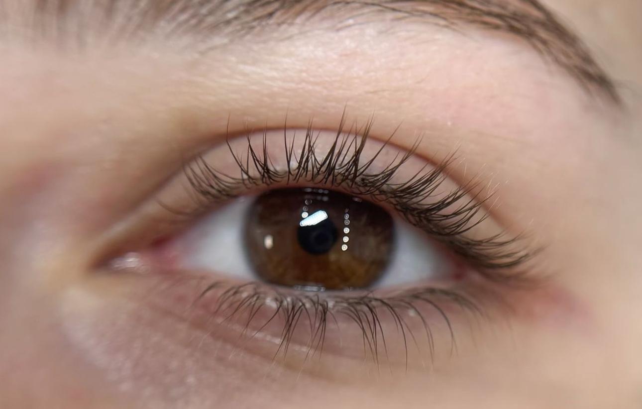 Wimpernverlängerung Vorher – Beautybar Gersthofen